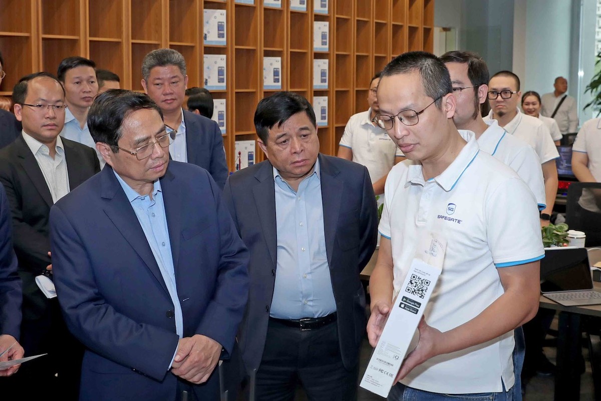 Thủ tướng Chính phủ thăm không gian làm việc của SafeGate